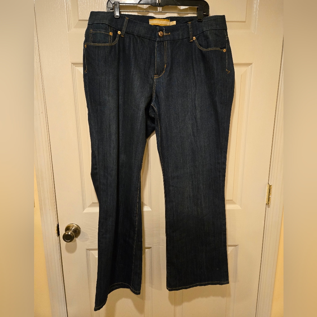 Seven7 Luxe Jeans Boot Cut